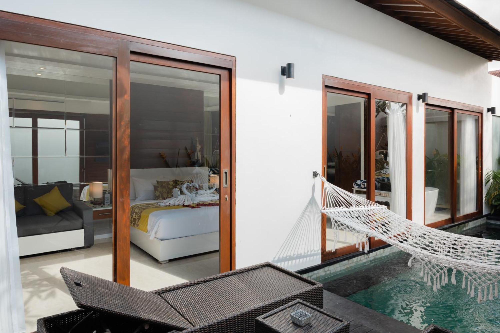 Anari Villas Kuta Legian Exteriér fotografie
