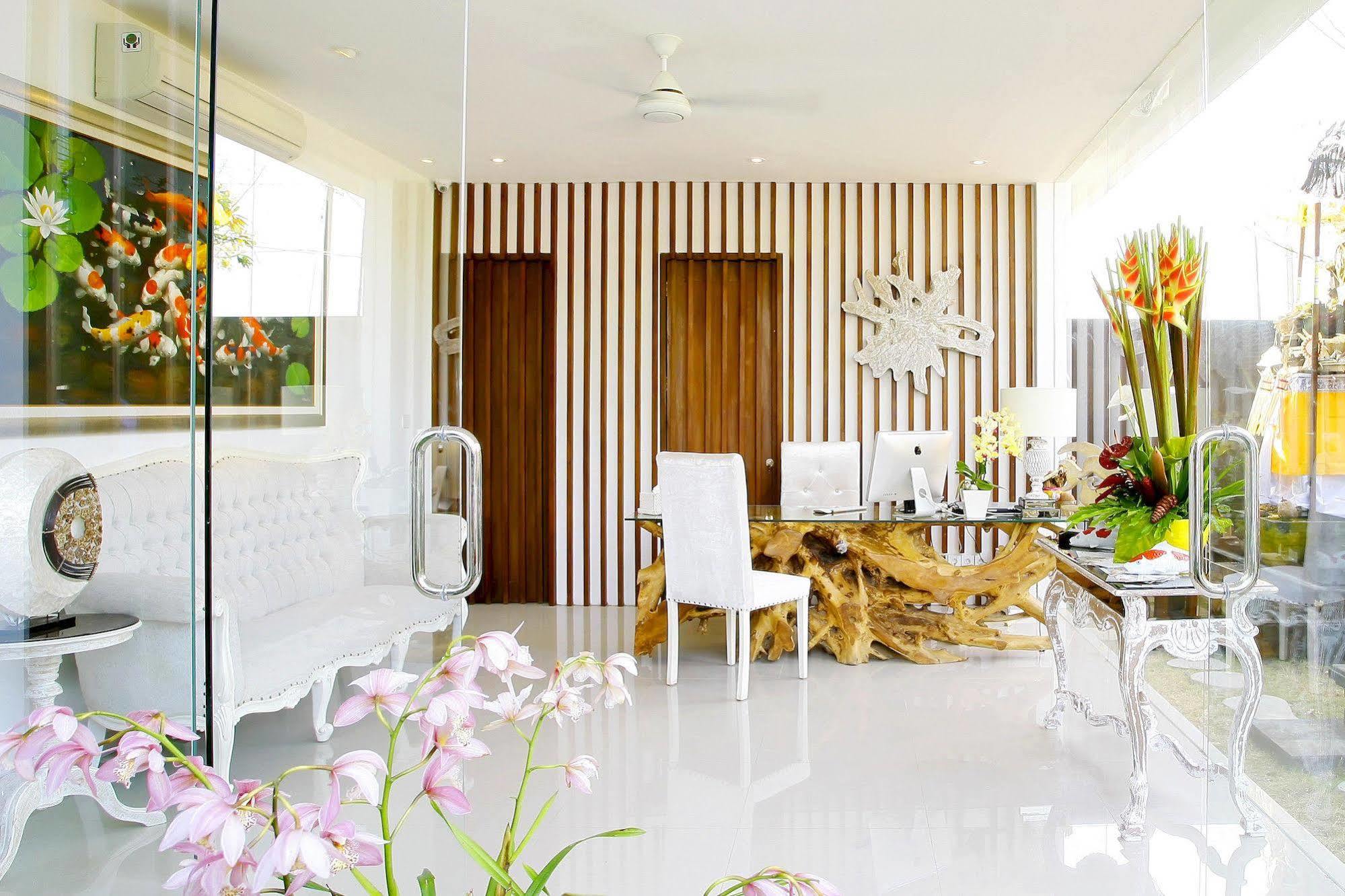 Anari Villas Kuta Legian Exteriér fotografie