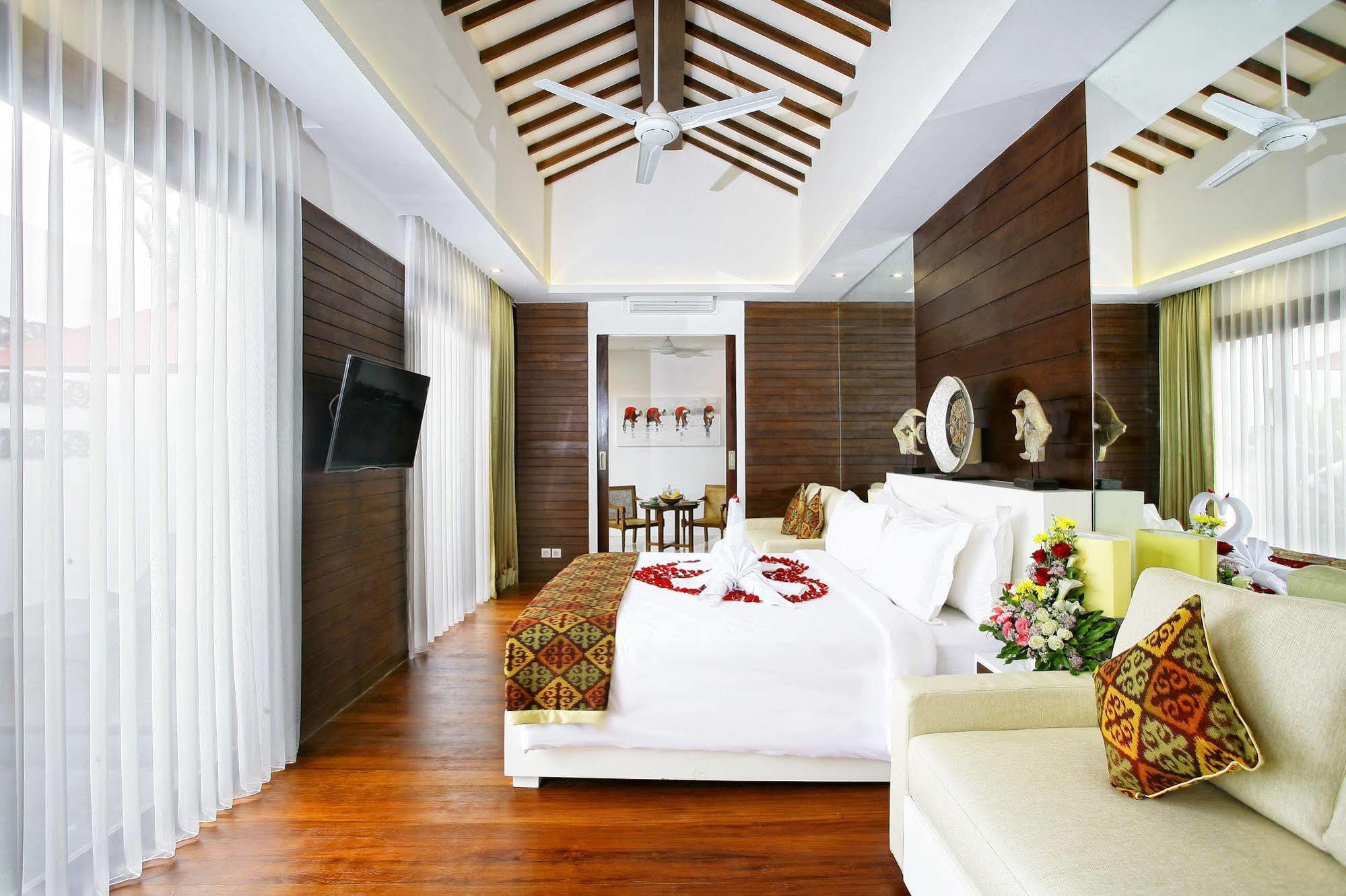 Anari Villas Kuta Legian Exteriér fotografie