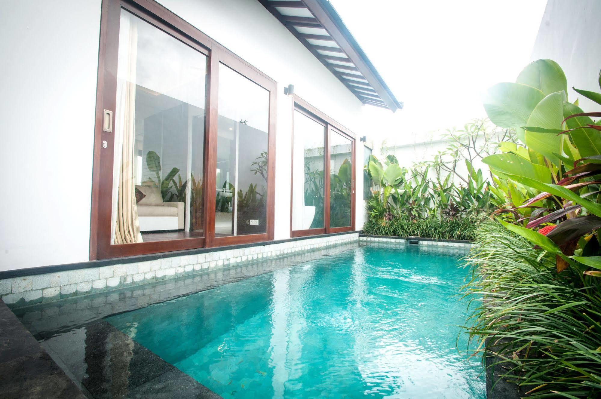 Anari Villas Kuta Legian Exteriér fotografie