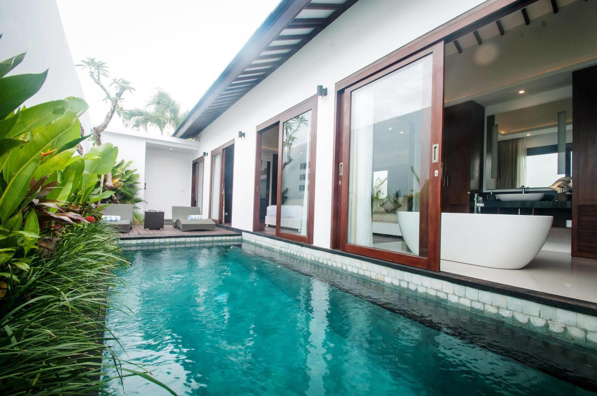Anari Villas Kuta Legian Exteriér fotografie