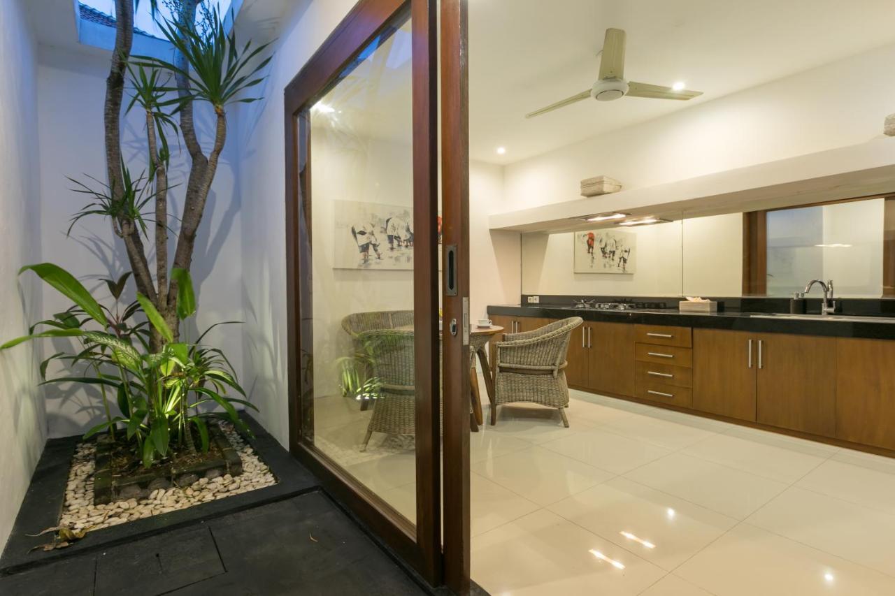 Anari Villas Kuta Legian Exteriér fotografie